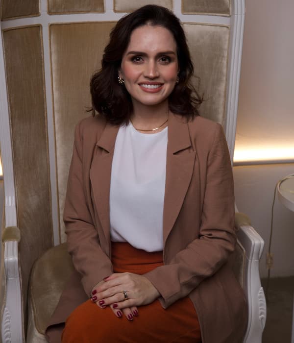 Dra. Iana Vilasboas Carruego - Ginecologista
